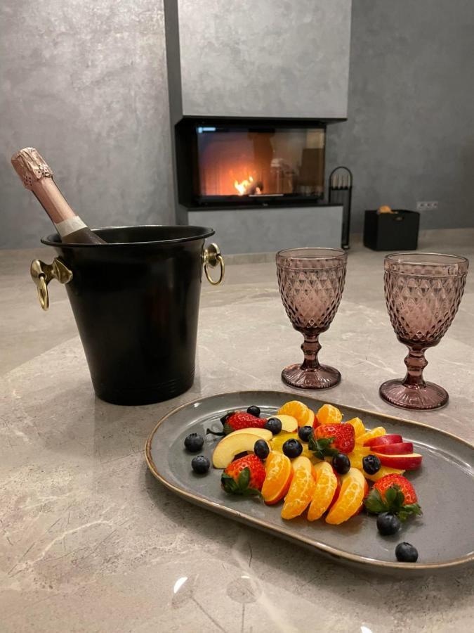 Hotel Sanvilla Sigulda Kültér fotó