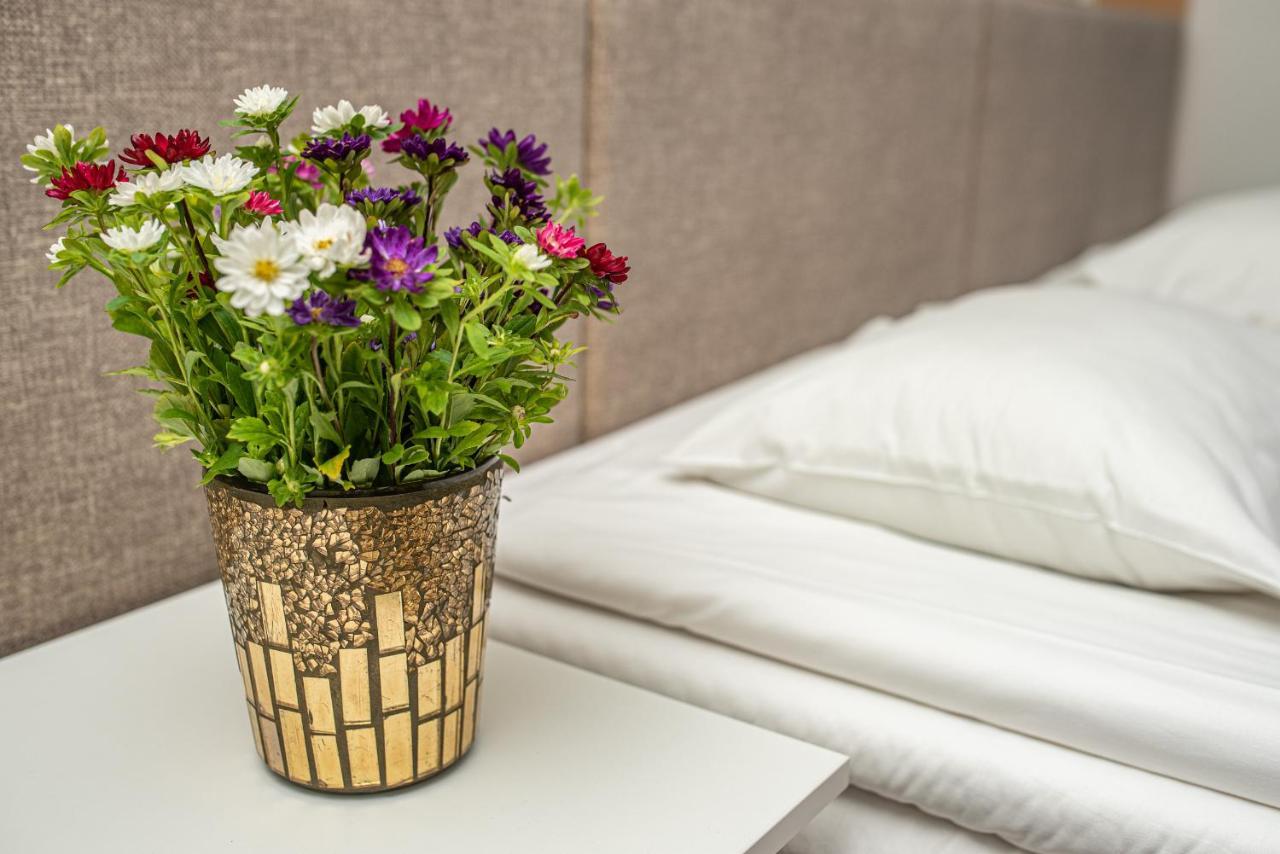 Hotel Sanvilla Sigulda Kültér fotó