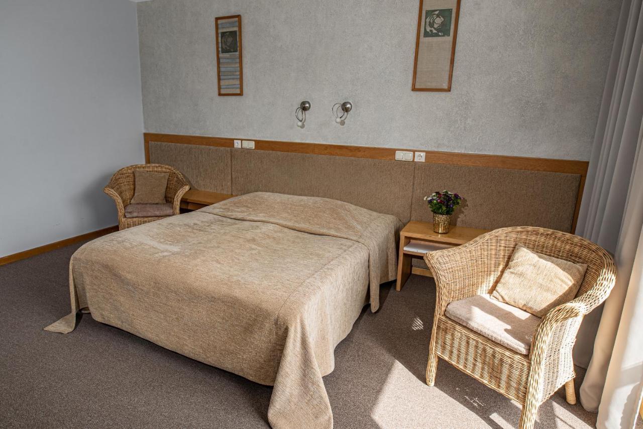 Hotel Sanvilla Sigulda Kültér fotó