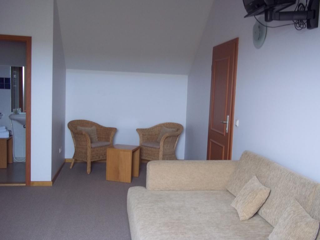 Hotel Sanvilla Sigulda Kültér fotó