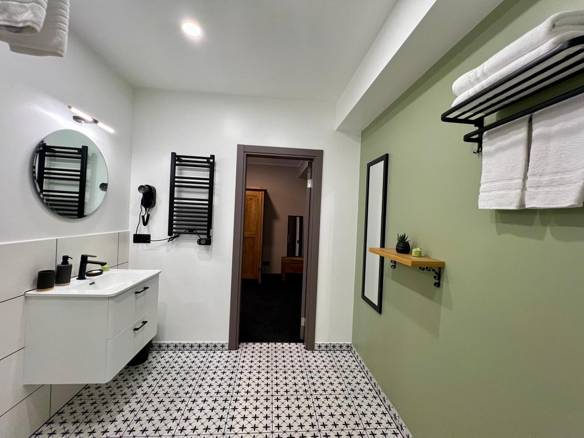 Hotel Sanvilla Sigulda Kültér fotó